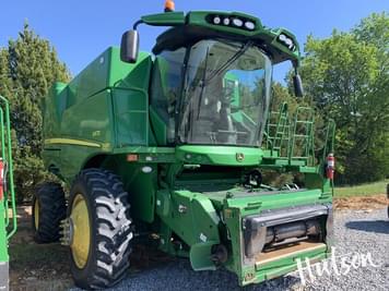 Main image John Deere S670