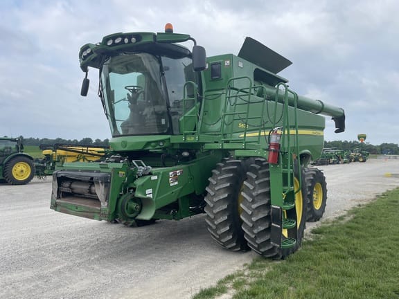 Main image John Deere S670