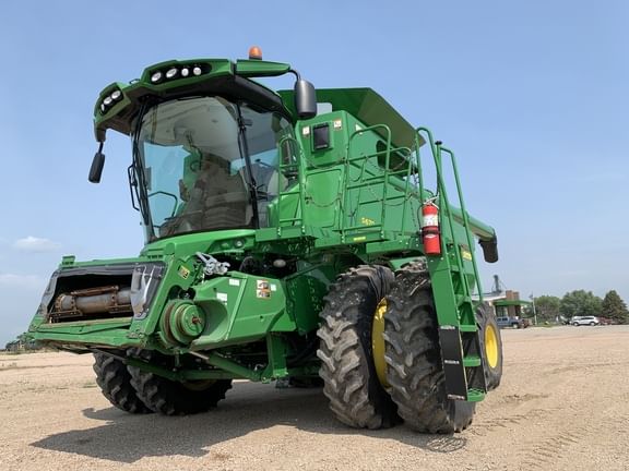 Main image John Deere S670