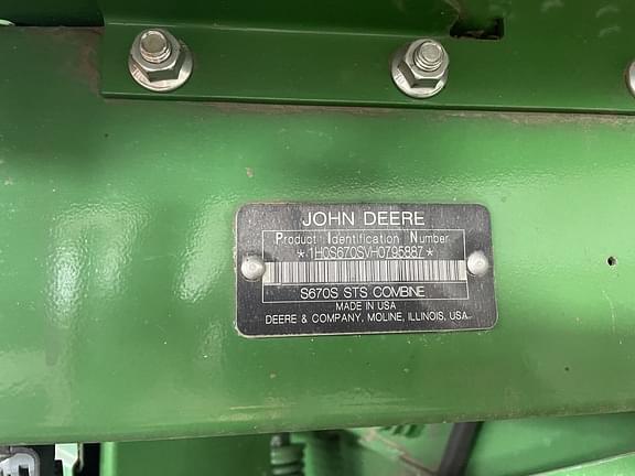 Image of John Deere S670 equipment image 3