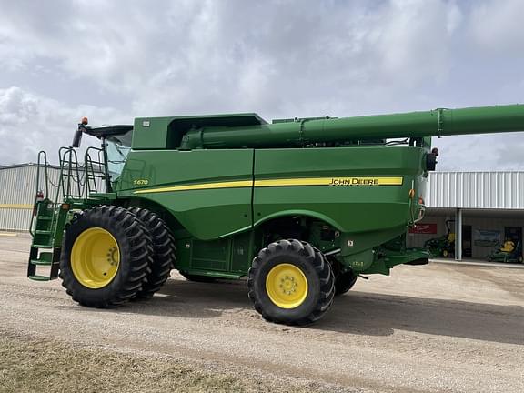 Image of John Deere S670 equipment image 3