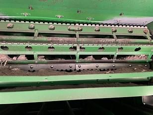 Main image John Deere S670 19