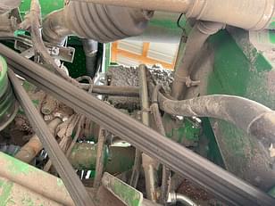 Main image John Deere S670 4