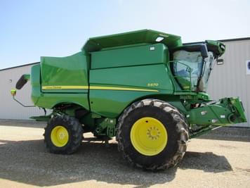 Main image John Deere S670