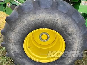 Main image John Deere S670 27