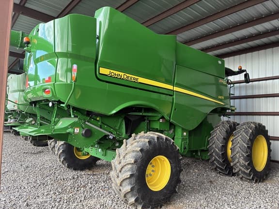 Image of John Deere S670 Primary image