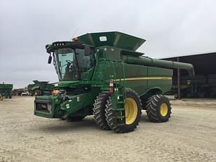 Main image John Deere S670 0