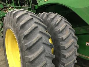 Main image John Deere S670 17