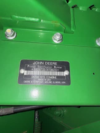 Image of John Deere S670 Image 1