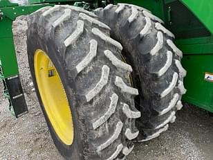 Main image John Deere S670 7