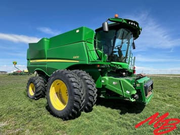 Main image John Deere S670