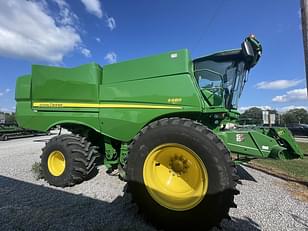 Main image John Deere S680 0