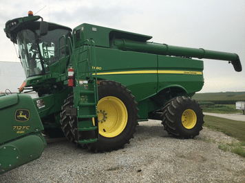 Main image John Deere S680