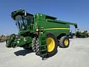 2017 John Deere S680 Image