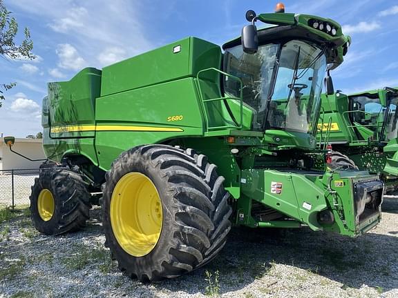 Image of John Deere S680 equipment image 3