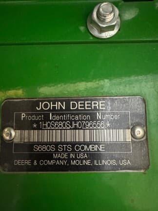 Image of John Deere S680 equipment image 2