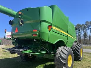 Main image John Deere S680 7