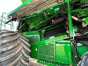 Thumbnail image John Deere S680 11