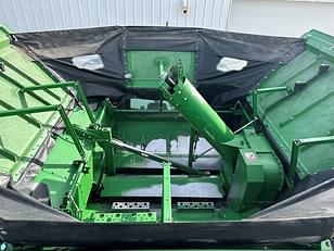 Main image John Deere S680 19