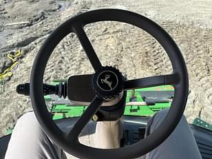 Main image John Deere S680 18