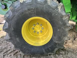 Main image John Deere S680 9