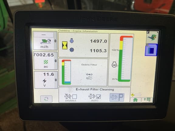 Image of John Deere S680 equipment image 3