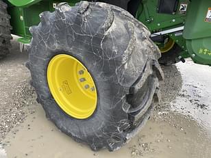 Main image John Deere S680 14