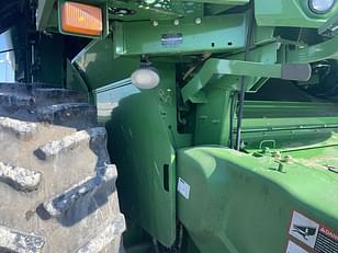 Main image John Deere S680 19