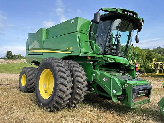 Image of John Deere S680 Primary image