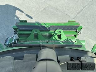 Main image John Deere S680 31