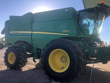 Main image John Deere S680