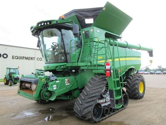 Main image John Deere S680