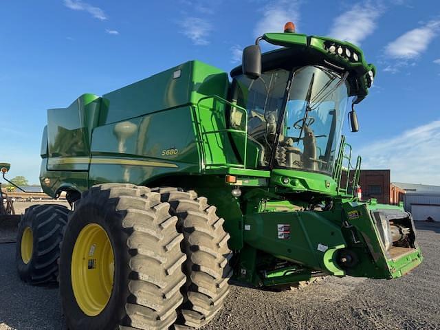 Image of John Deere S680 Primary image