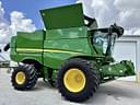 2017 John Deere S680 Image