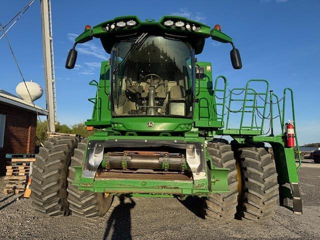 Image of John Deere S680 equipment image 2