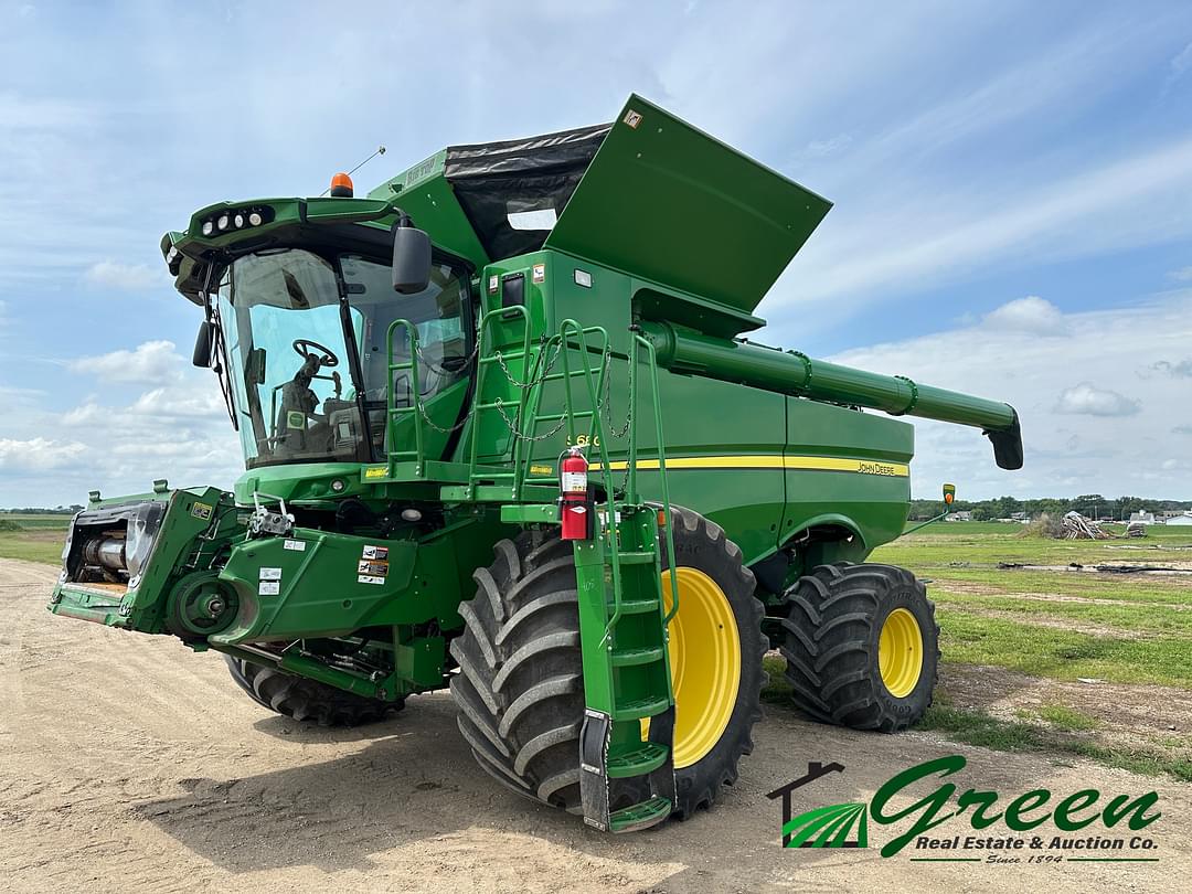Image of John Deere S680 Primary image