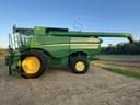 2017 John Deere S680 Image
