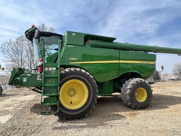 Main image John Deere S680