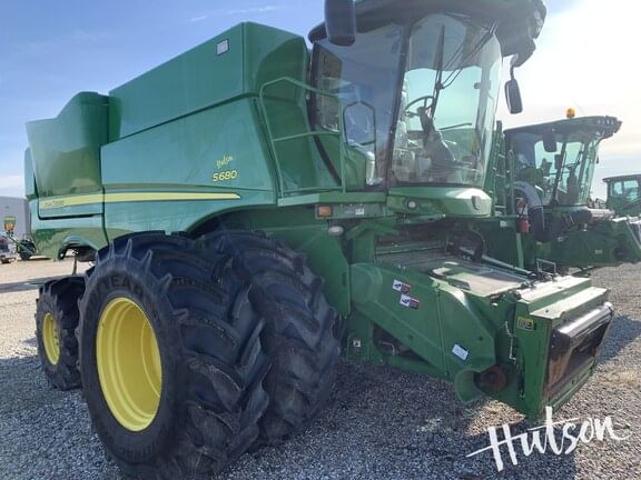Main image John Deere S680