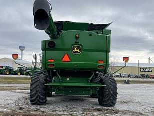 Main image John Deere S680 6