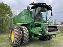 2017 John Deere S680 Image