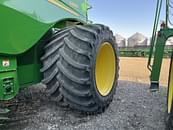 Thumbnail image John Deere S690 16