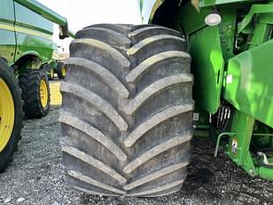 Main image John Deere S690 18