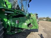 Thumbnail image John Deere S690 19