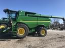 2017 John Deere S690 Image