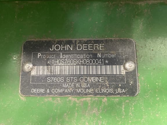 Image of John Deere S760 equipment image 1