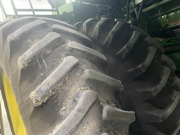 Image of John Deere S760 equipment image 4