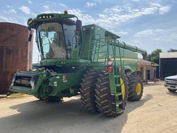 Main image John Deere S790