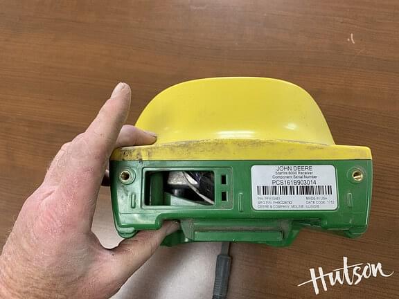 Image of John Deere StarFire 6000 equipment image 3