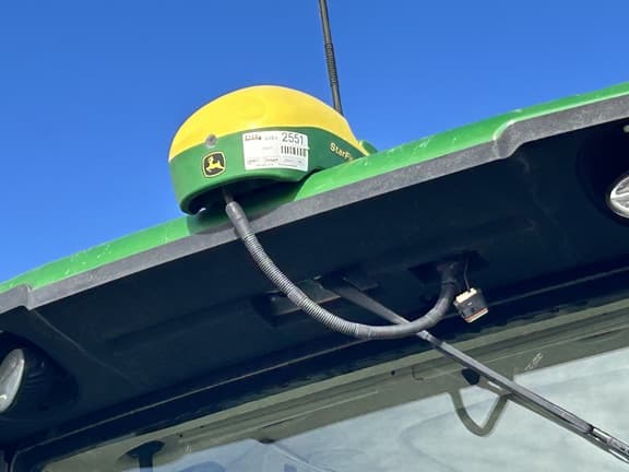 Image of John Deere StarFire 6000 equipment image 1